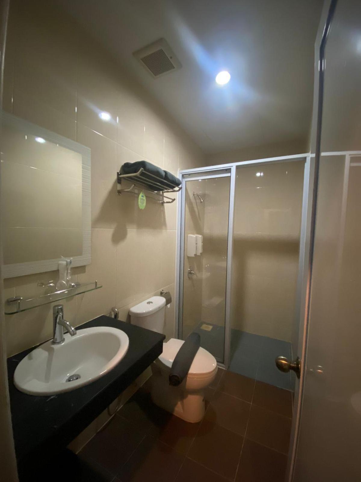 D'Merlion Hotel Pembunuh Εξωτερικό φωτογραφία